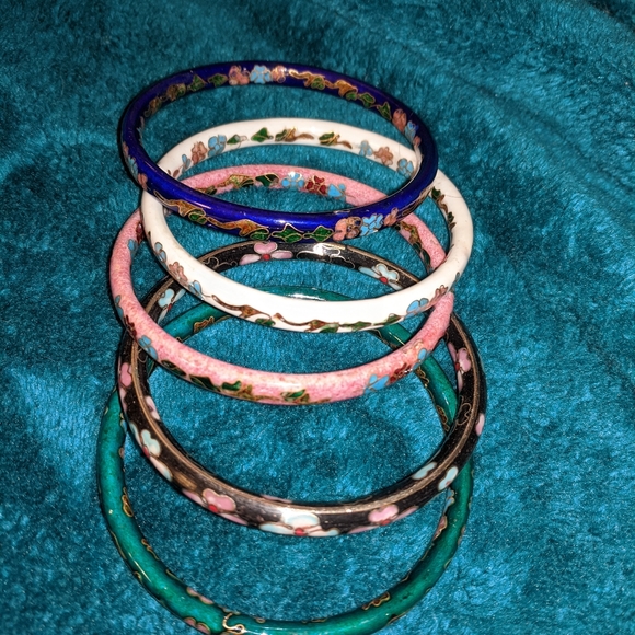Bundle of Bangle Bracelets (Set of 5) - Picture 5 of 10